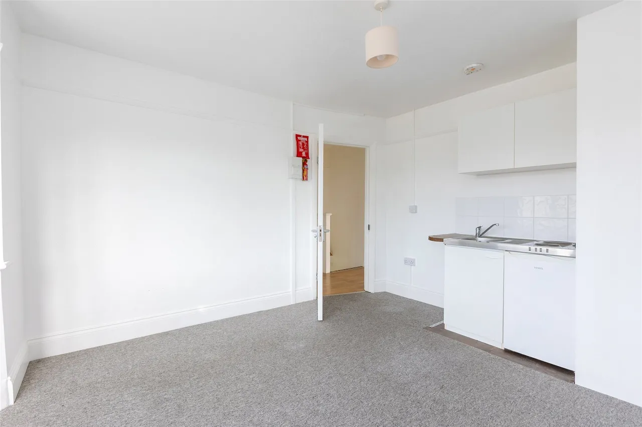 Goodmead Road, Orpington, BR6, photo 12
