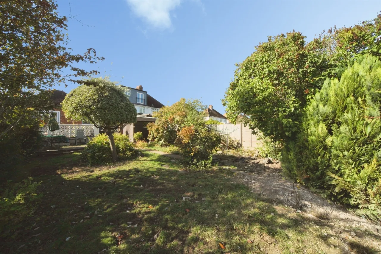 Meadway, Dunstable, LU6, photo 2