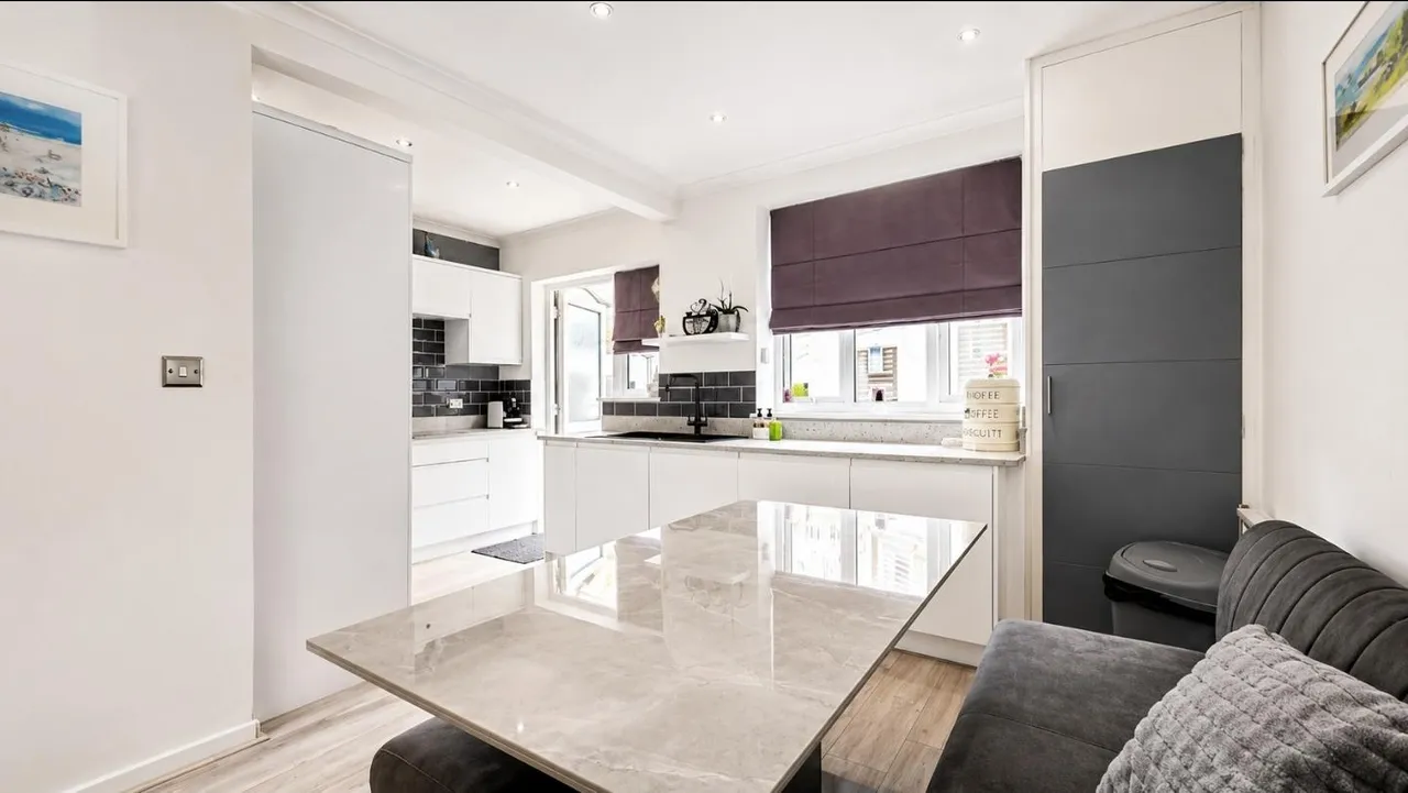 Wolseley Road, Plymouth, PL5, photo 2
