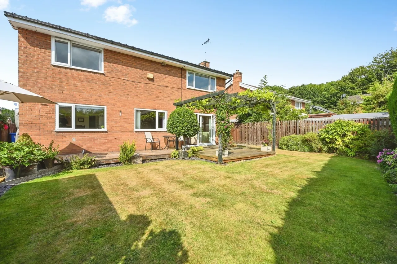 Wenlock Road, Beechwood, WA7, photo 2