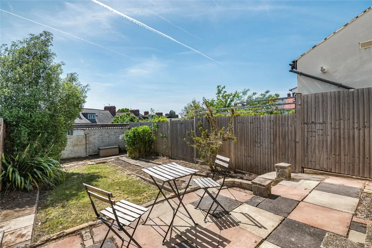 Edencourt Road, Furzedown, photo 11