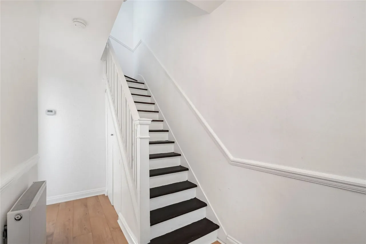 Edencourt Road, Furzedown, photo 9