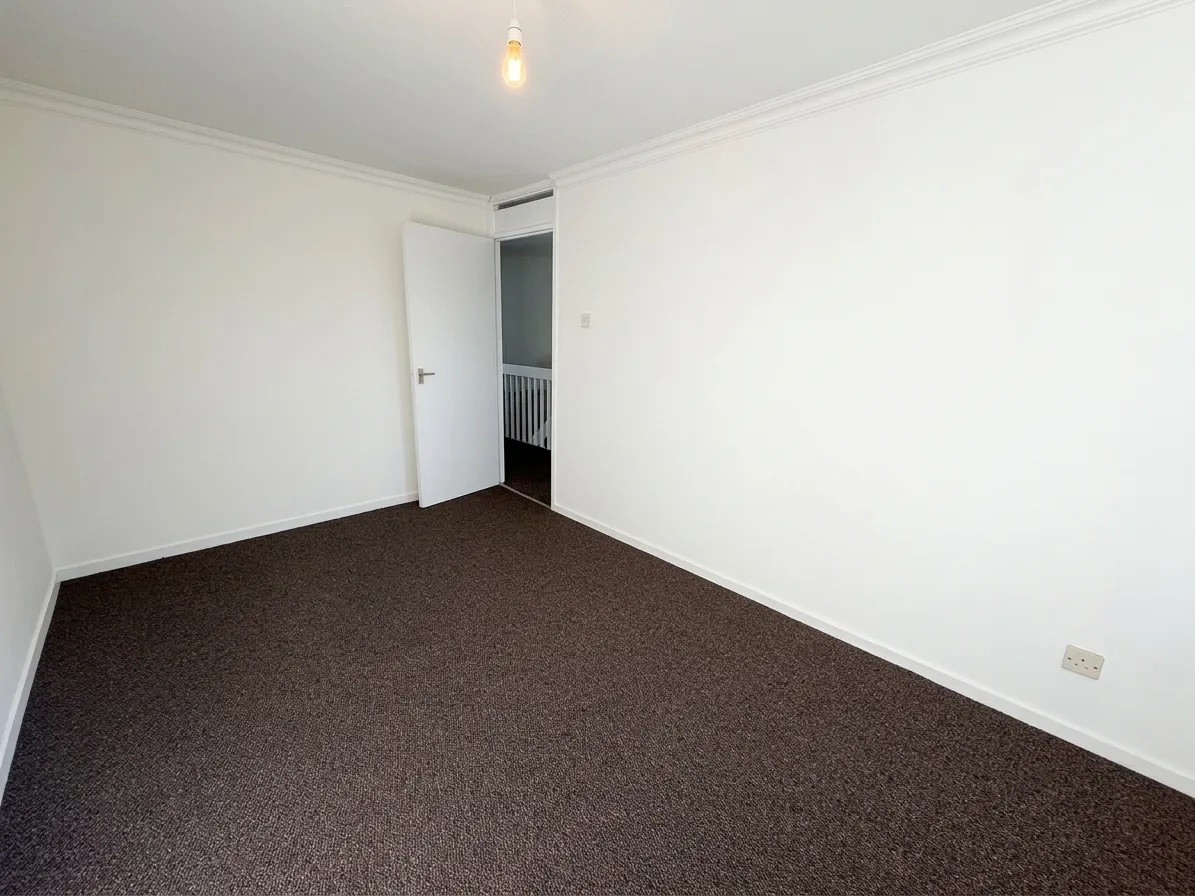 Burnmoor Close, Bletchley, MK2, photo 12