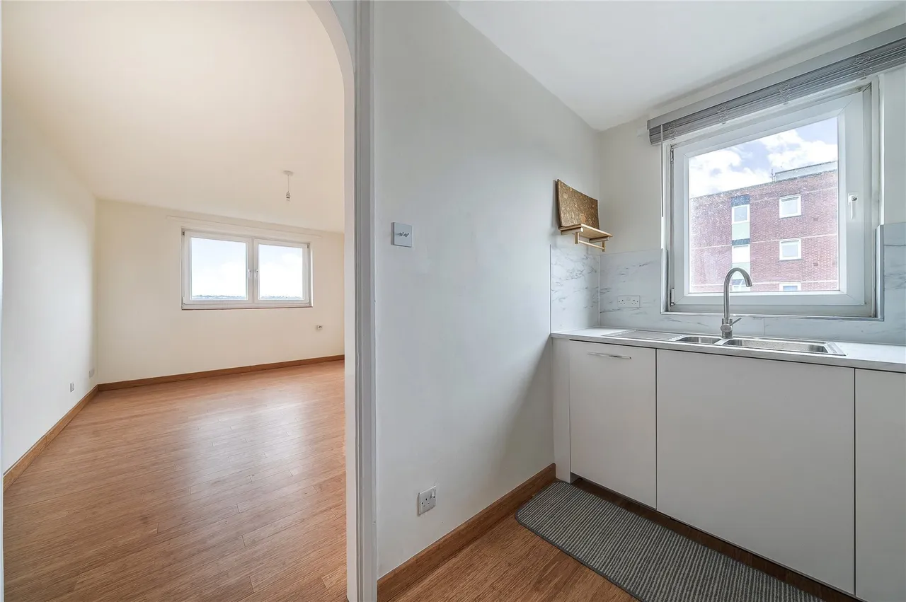 Porchester Mead, Beckenham, BR3, photo 4