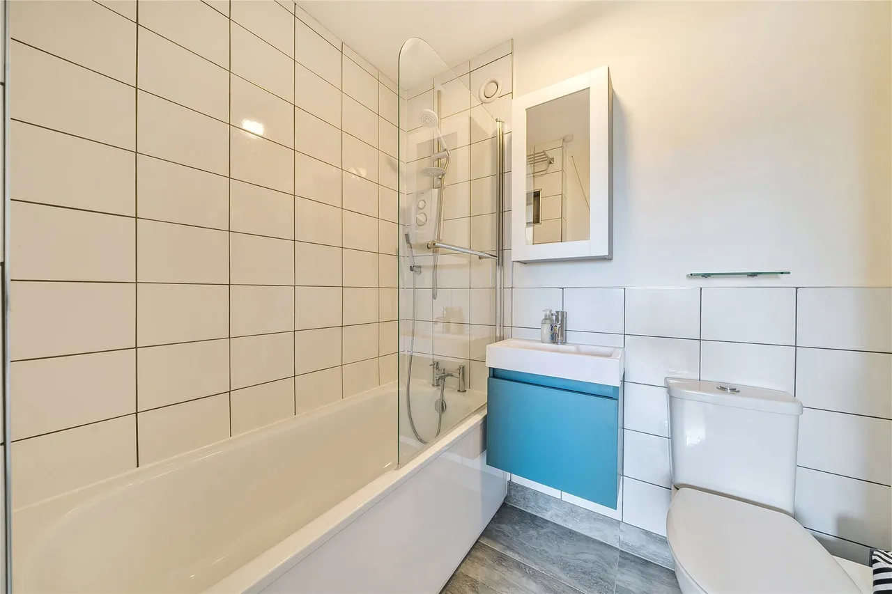 Porchester Mead, Beckenham, BR3, photo 6