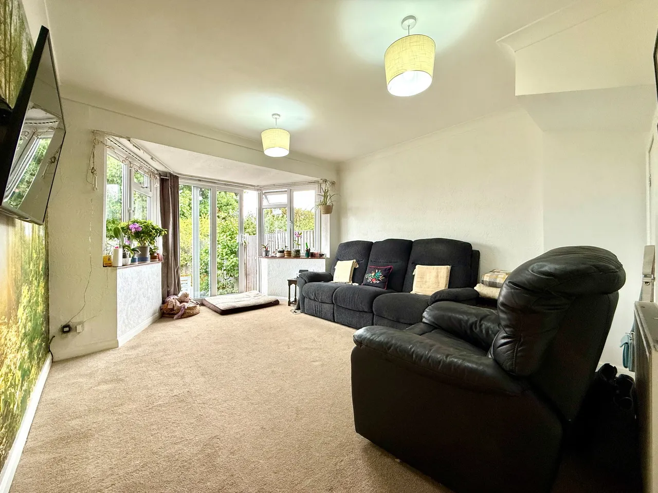 Linden Avenue, East Grinstead, RH19, photo 4