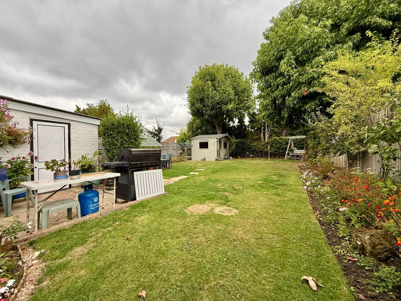 Linden Avenue, East Grinstead, RH19, photo 20