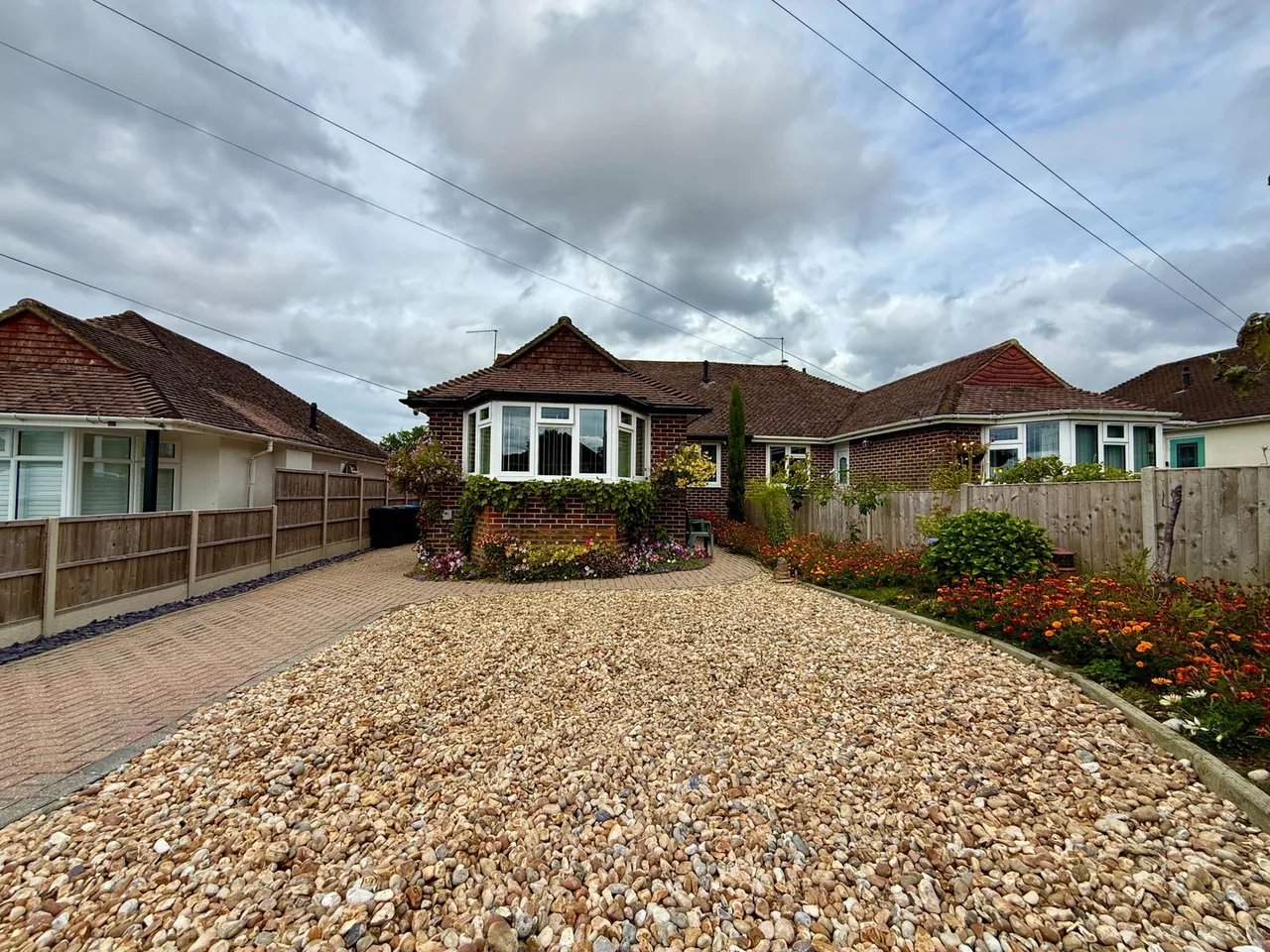 Linden Avenue, East Grinstead, RH19, photo 24
