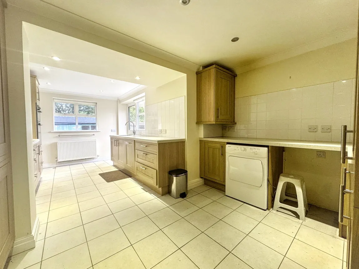 Llys Dolhaiarn, Llanfairtalhaiarn, Abergele, Conwy, LL22 8SX, photo 10