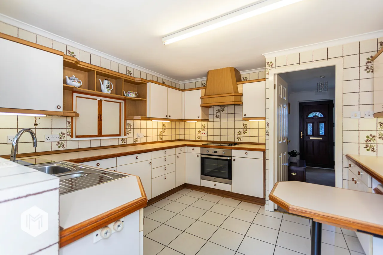 Bourton Court, Tyldesley, Manchester, M29 8QR, photo 11