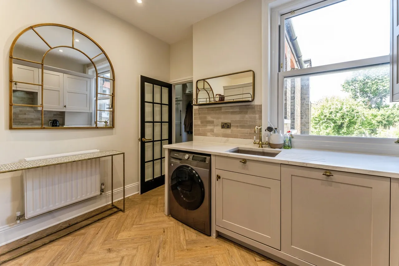 Windermere Road, London, N10, photo 8
