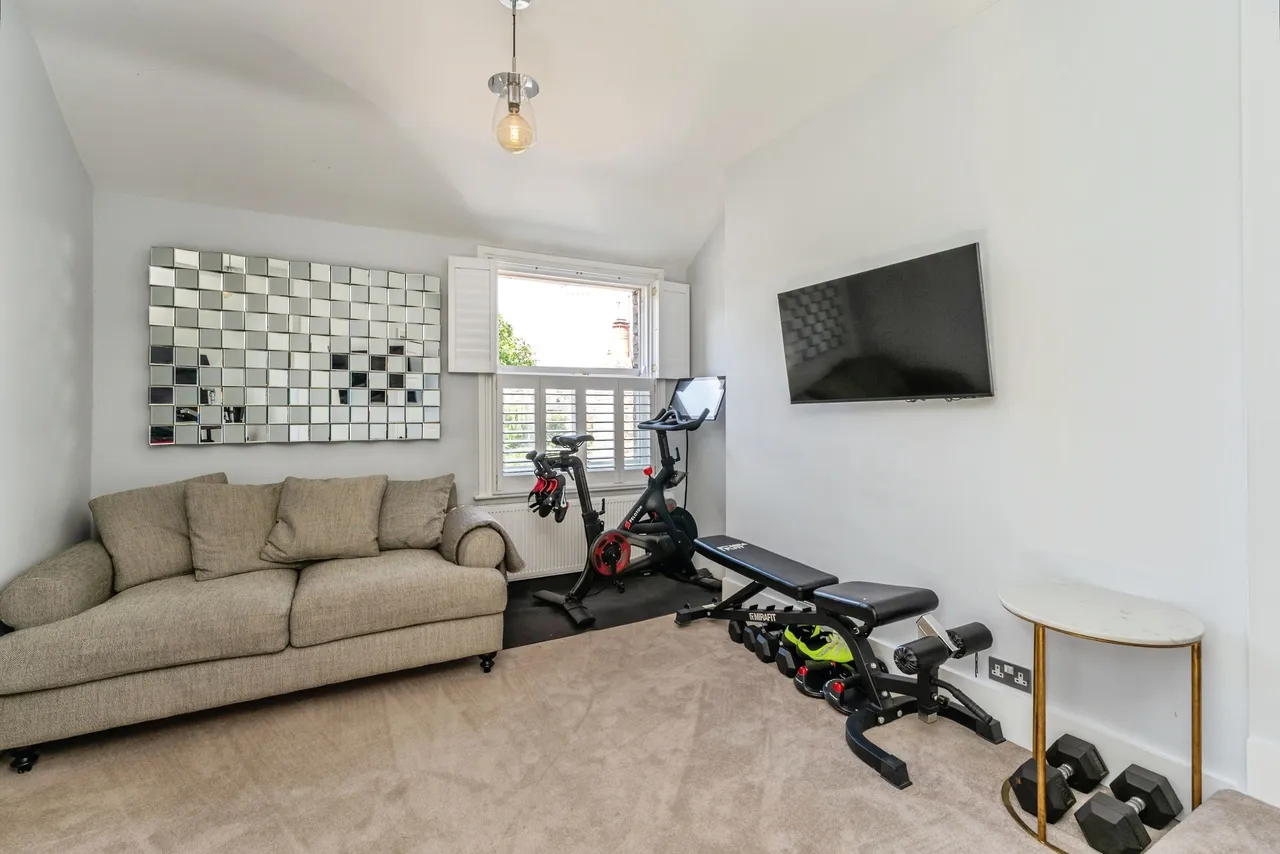 Windermere Road, London, N10, photo 16