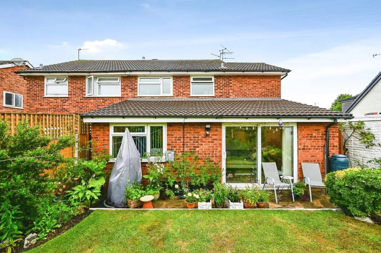 Mallory Avenue, Liverpool, L31, photo 19