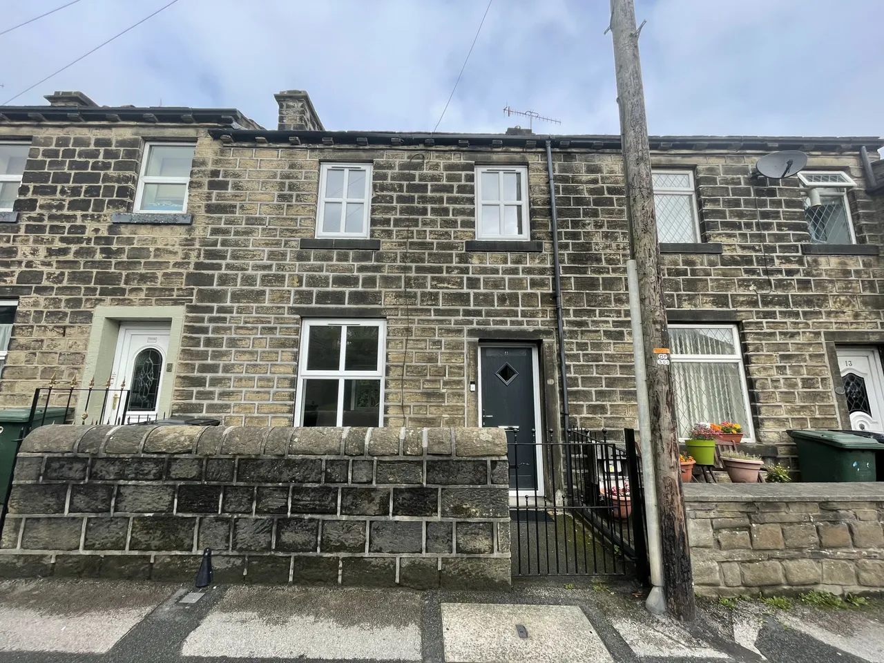 2 bed house to rent — Keighley, West Yorkshire