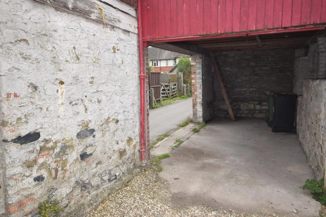 South Street, Newport, EX32, photo 12
