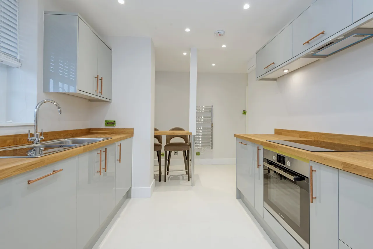 South Lodge, Circus Road, St John's Wood, London, NW8, photo 2