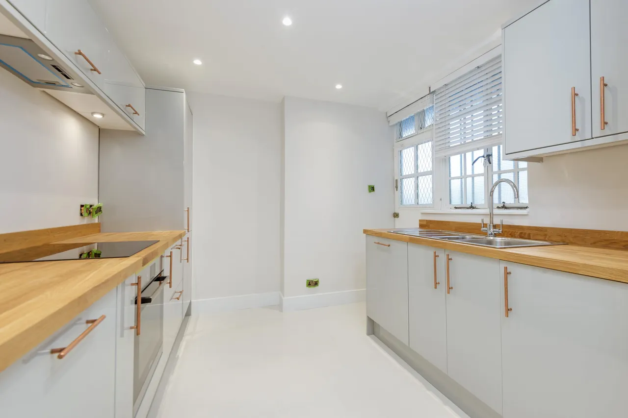 South Lodge, Circus Road, St John's Wood, London, NW8, photo 6