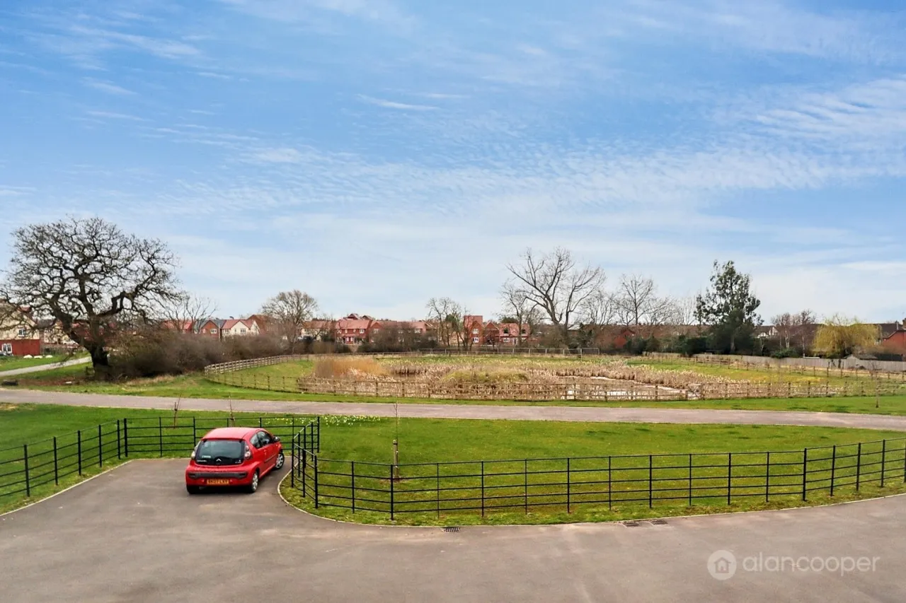 Julius Way, Nuneaton, CV11, photo 23