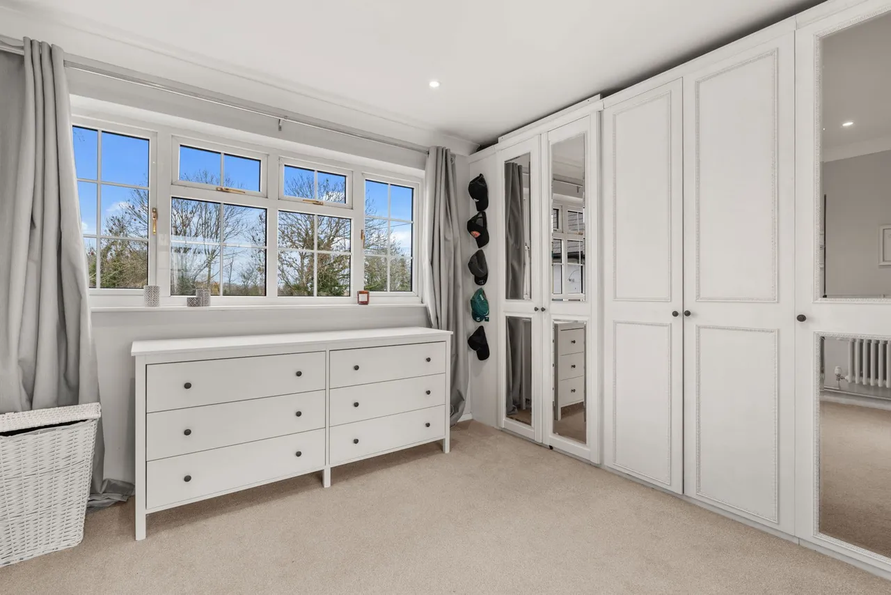 Swan Lane, Stoke Orchard, GL52, photo 19