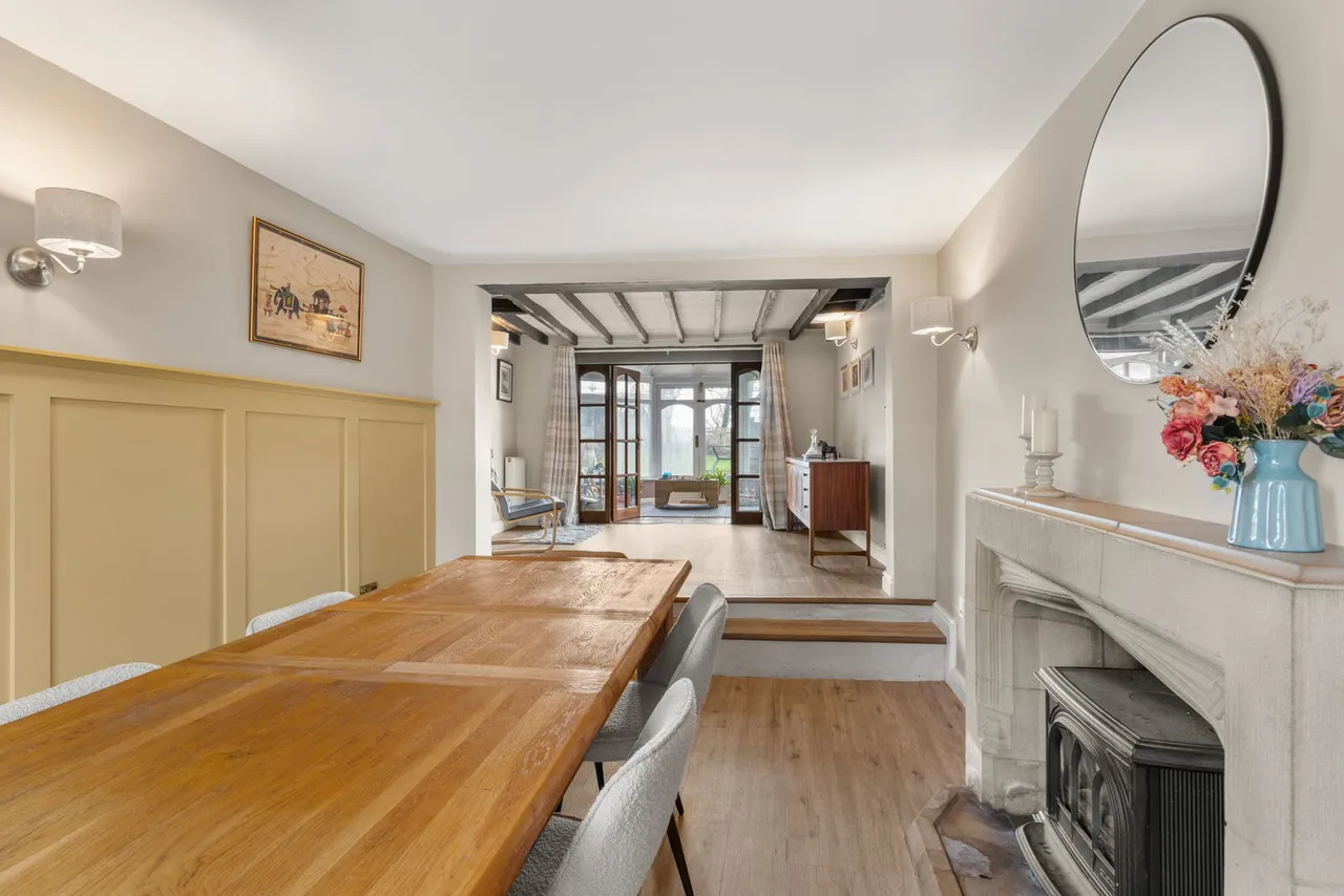 Swan Lane, Stoke Orchard, GL52, photo 21