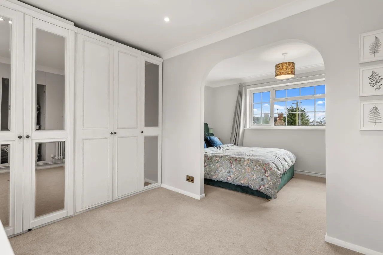 Swan Lane, Stoke Orchard, GL52, photo 25