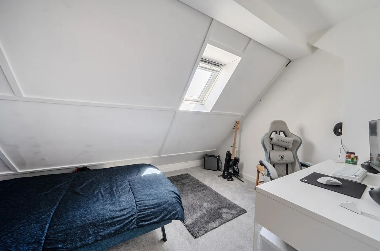 Whites Road, Farnborough, Hampshire, GU14 6PD, photo 12