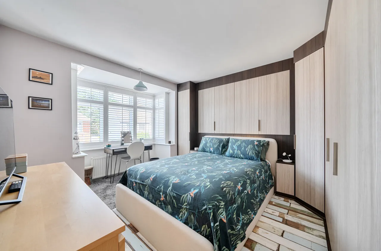 Whites Road, Farnborough, Hampshire, GU14 6PD, photo 9