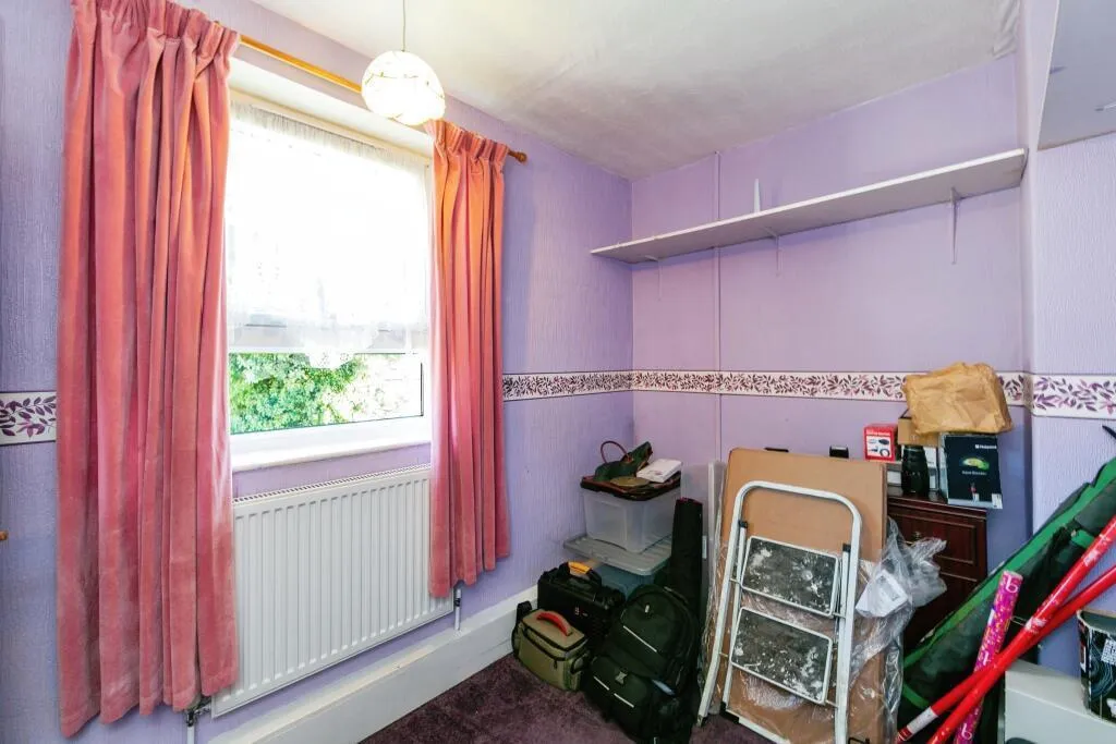 Doncaster Place, East Dene, S65, photo 13