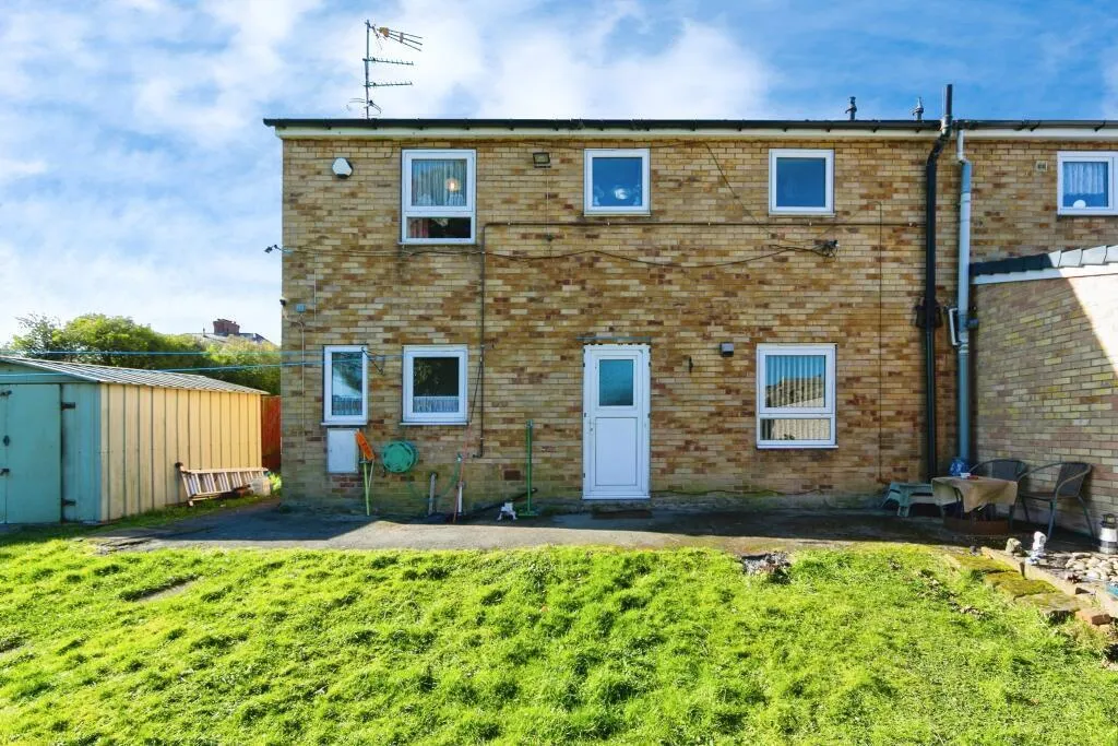 3 bed house for sale, Doncaster Place, East Dene, S65