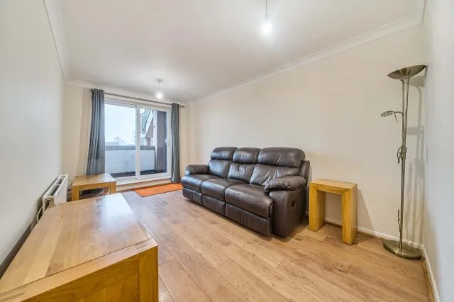 Savile Way, Grove, OX12, photo 15