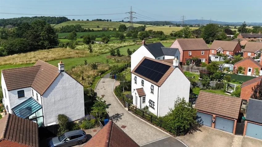 Rectory Close, Maisemore, photo 23