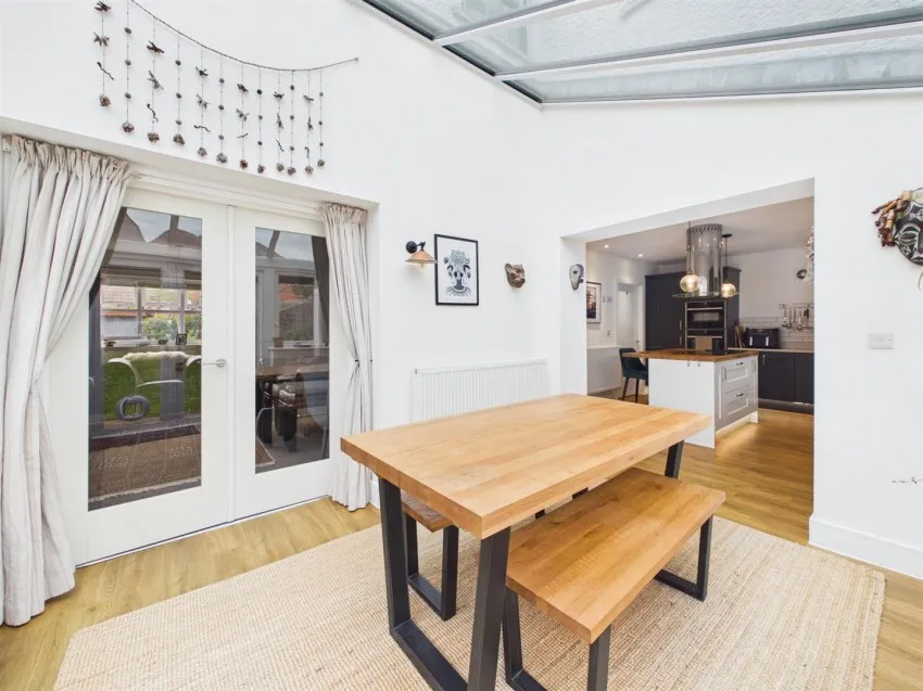 Rectory Close, Maisemore, photo 10