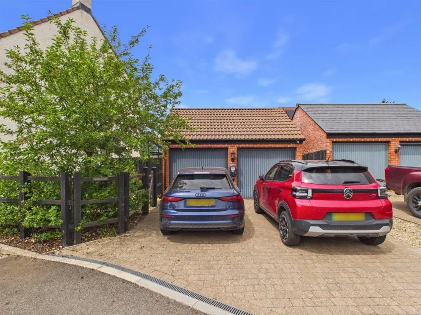 Rectory Close, Maisemore, photo 27