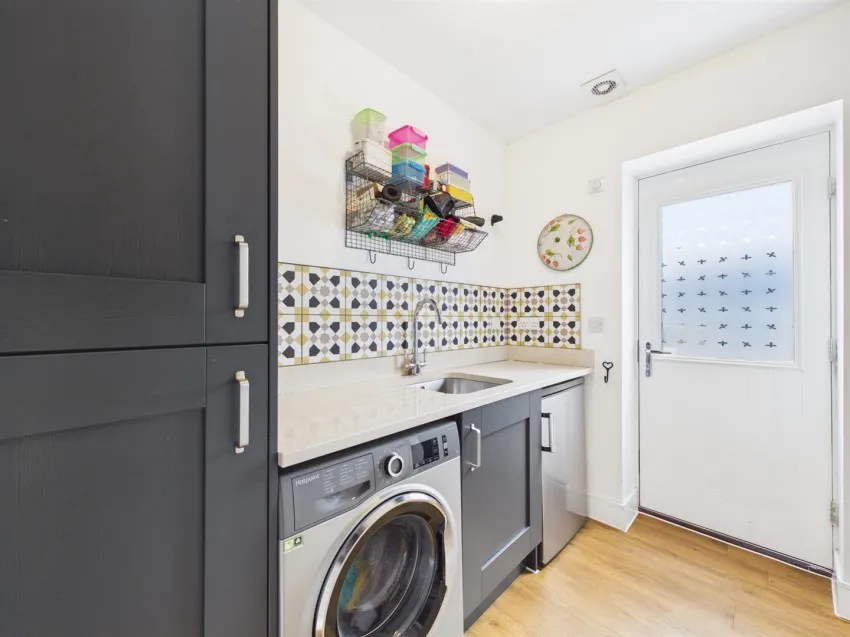 Rectory Close, Maisemore, photo 7