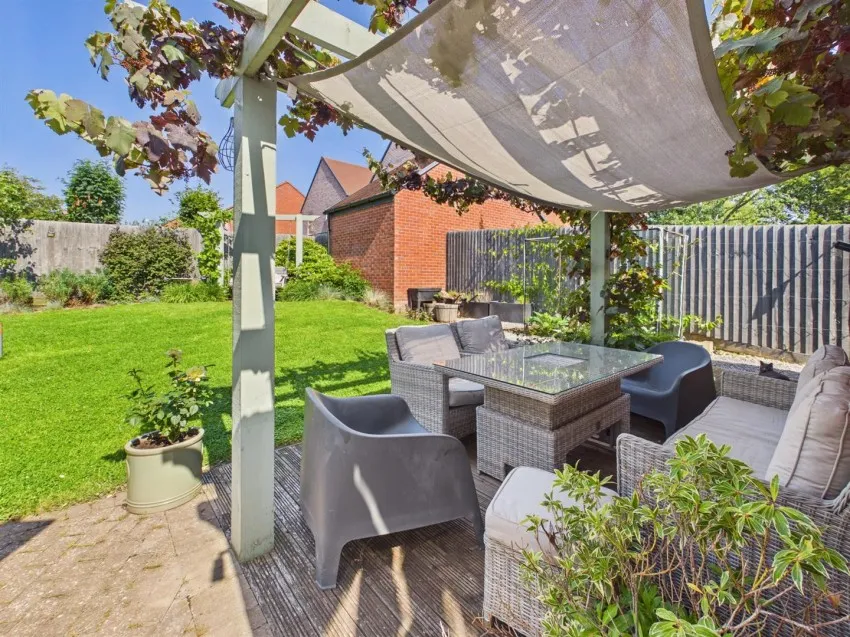 Rectory Close, Maisemore, photo 22