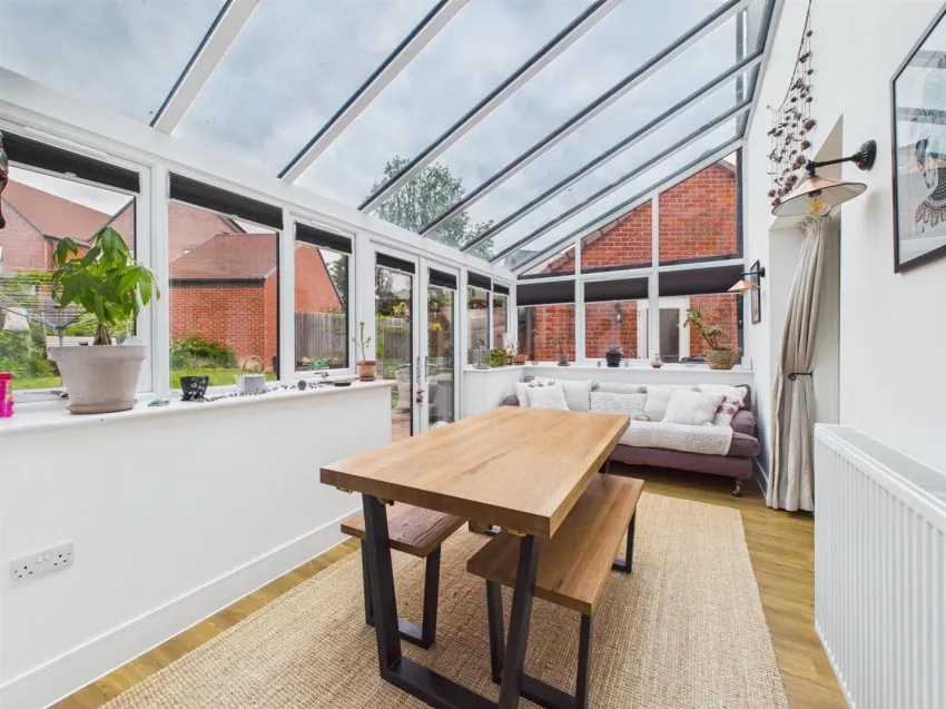 Rectory Close, Maisemore, photo 8