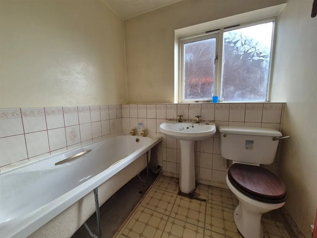 Ravenoak Drive, Failsworth, M35, photo 12