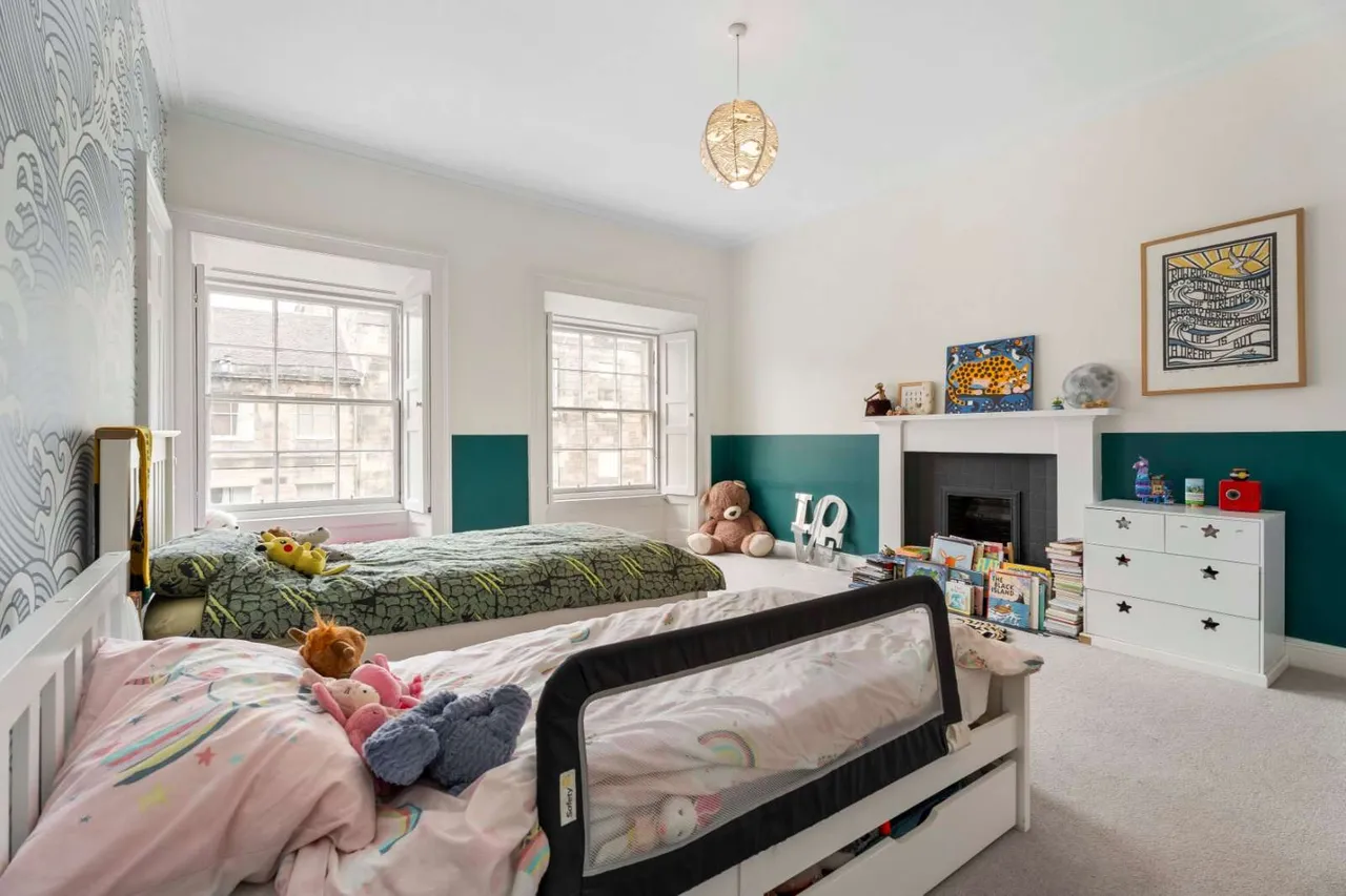 Northumberland Street, New Town, Edinburgh, Midlothian, EH3 6LR, photo 11