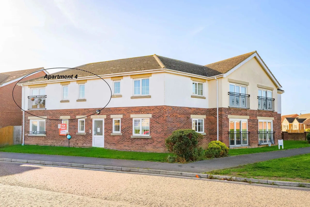 1 bed flat for sale, Beacon Park Drive, Churchview Beacon Park Drive, PE25