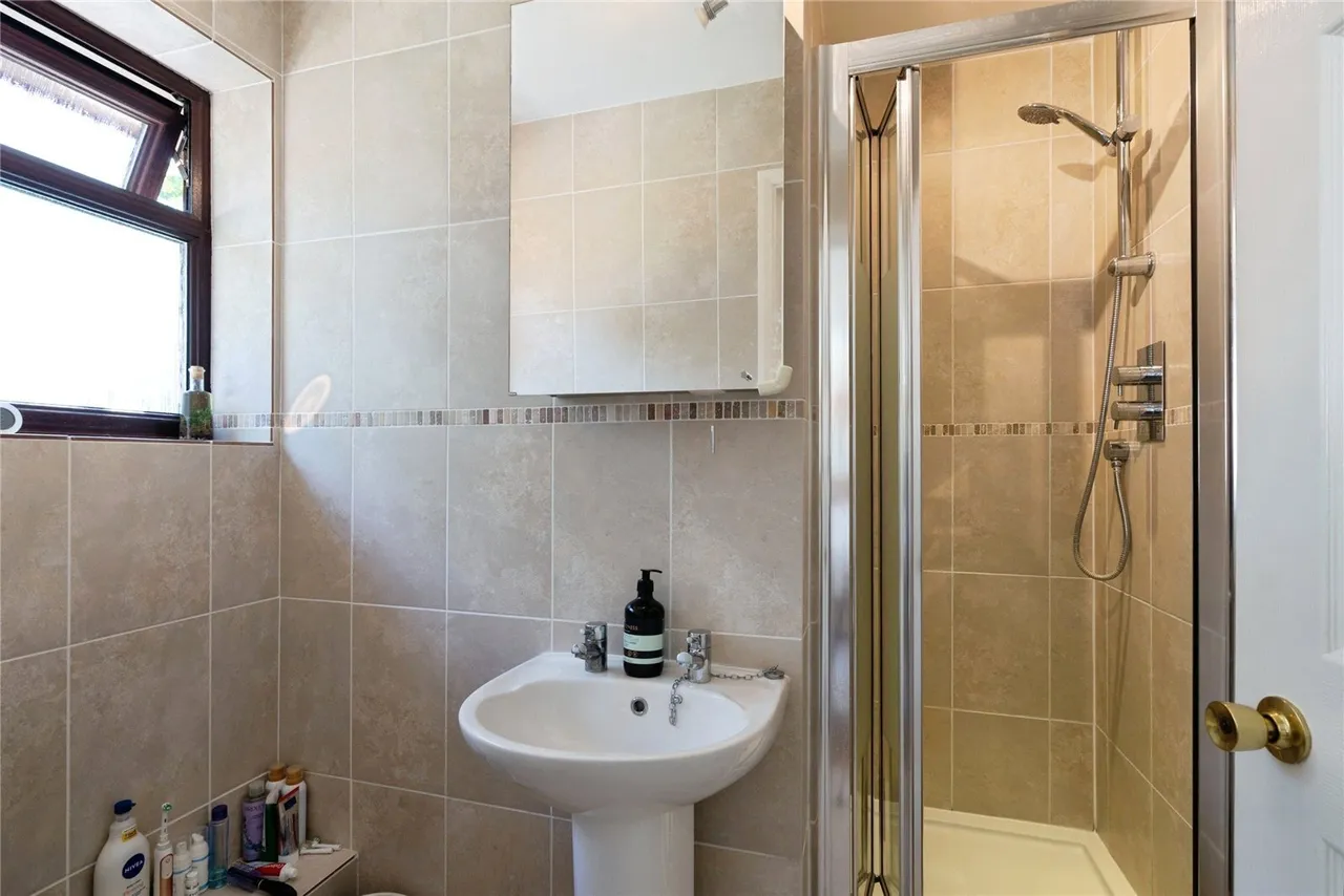 Lyndhurst Road, Ashurst, SO40, photo 13