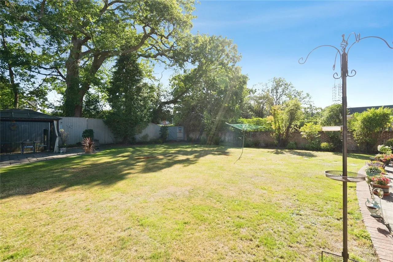 Lyndhurst Road, Ashurst, SO40, photo 16
