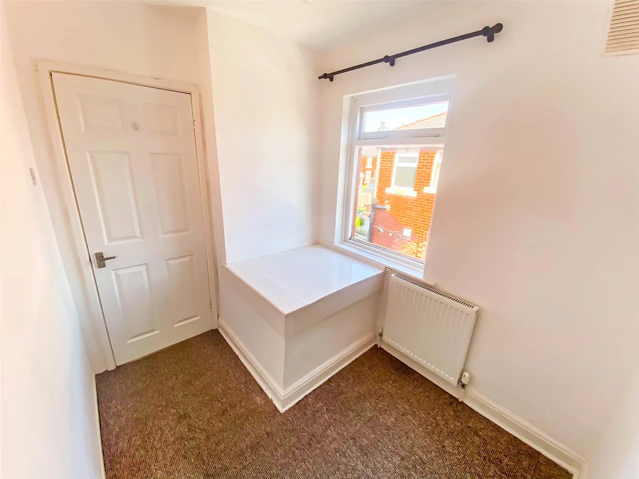 Whitehead Crescent, Bury, BL8, photo 7