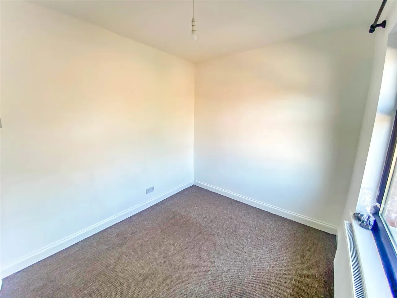 Whitehead Crescent, Bury, BL8, photo 5