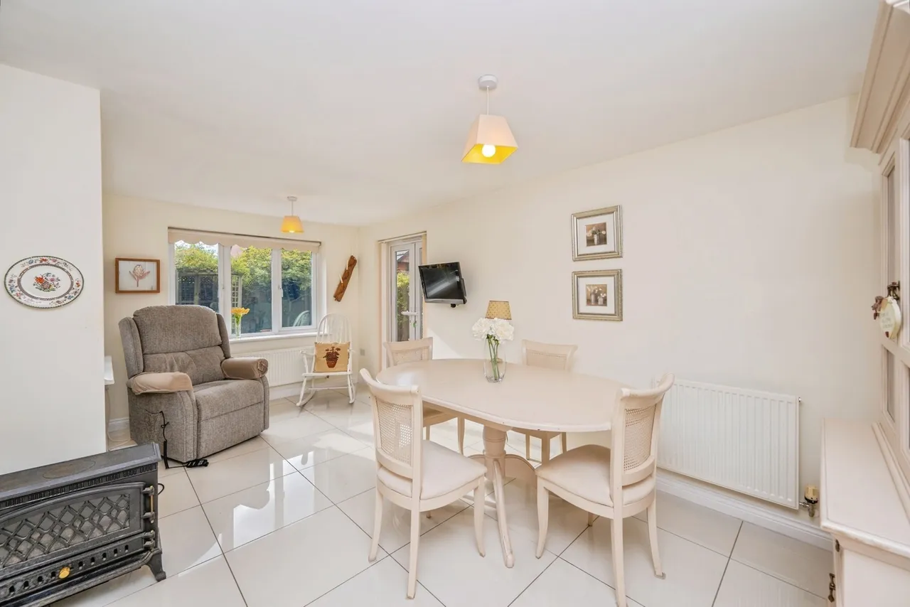 Mary Slater Road, Lichfield, WS13, photo 9