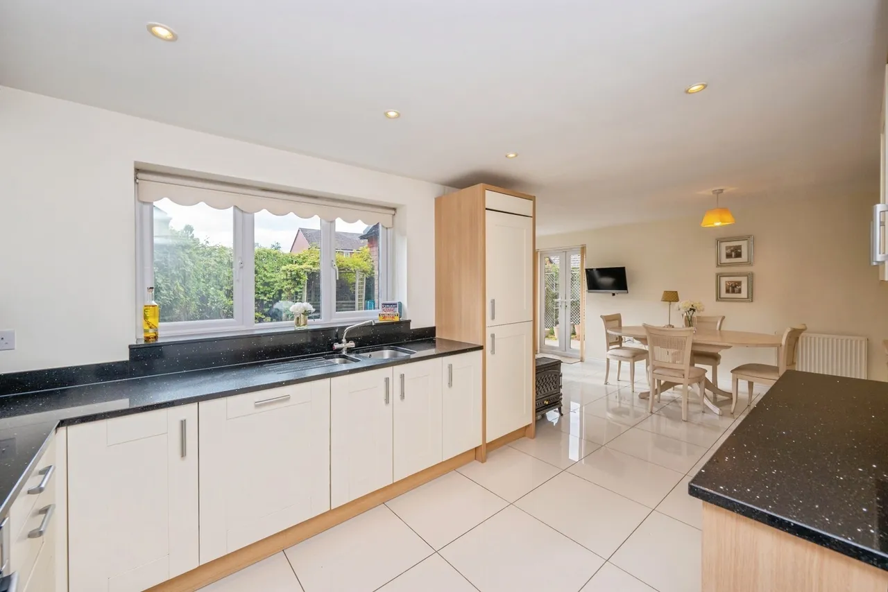 Mary Slater Road, Lichfield, WS13, photo 12