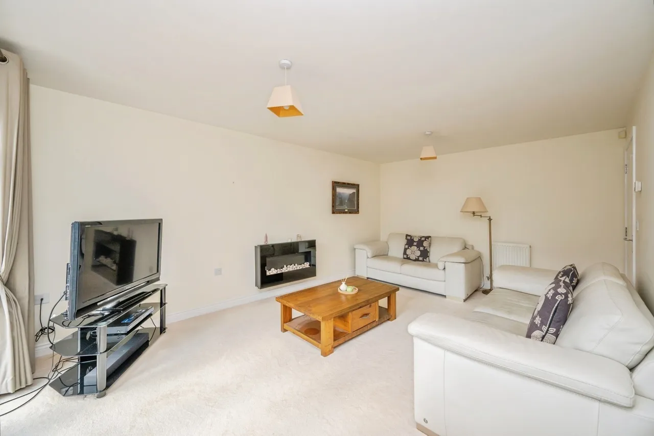 Mary Slater Road, Lichfield, WS13, photo 6