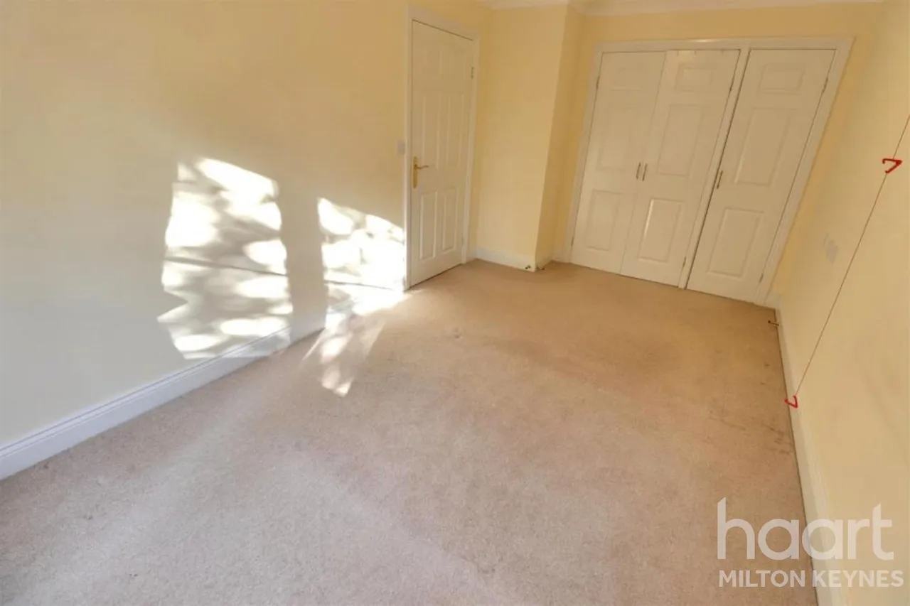 Newton Court, Hoppers Hill, MK46, photo 6