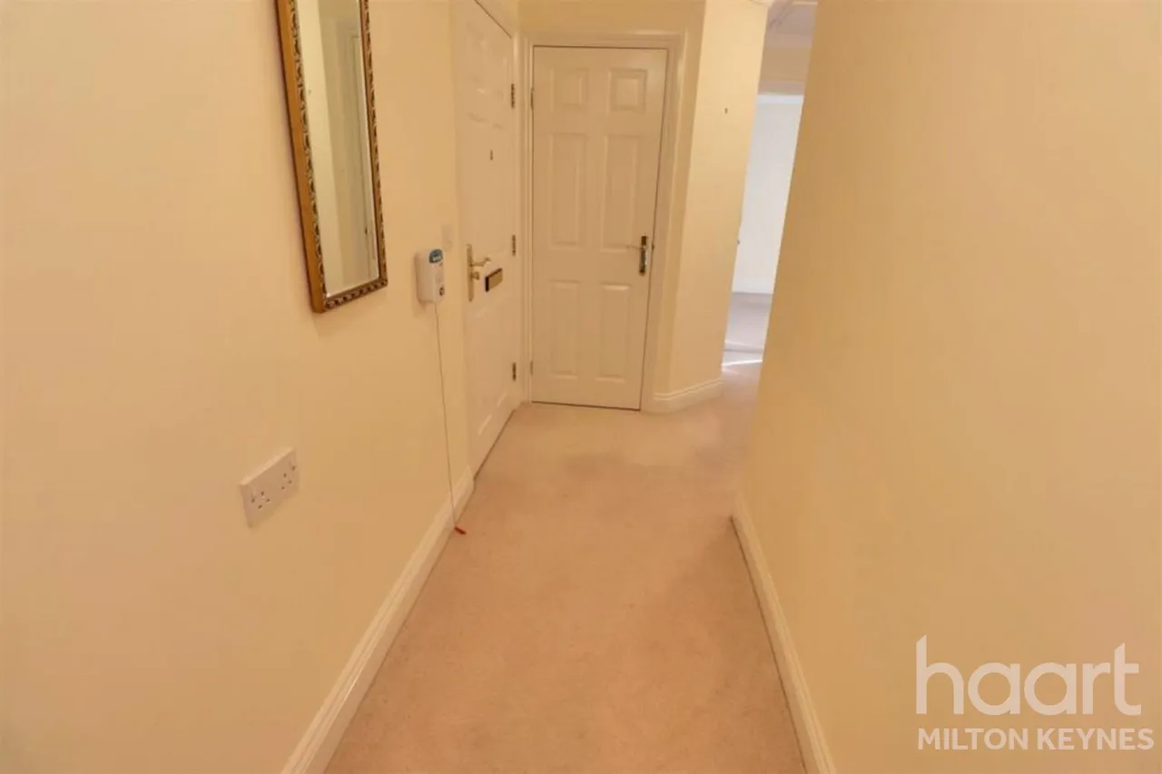 Newton Court, Hoppers Hill, MK46, photo 9