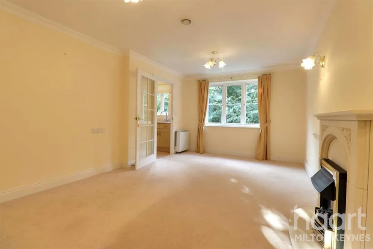 Newton Court, Hoppers Hill, MK46, photo 3