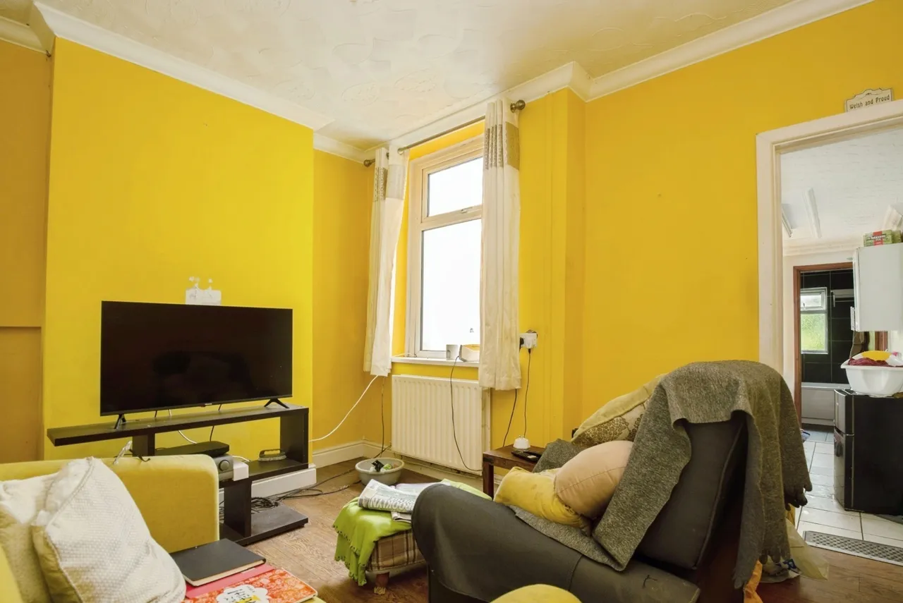 Warwick Street, Grangetown, Cardiff, CF11, photo 13